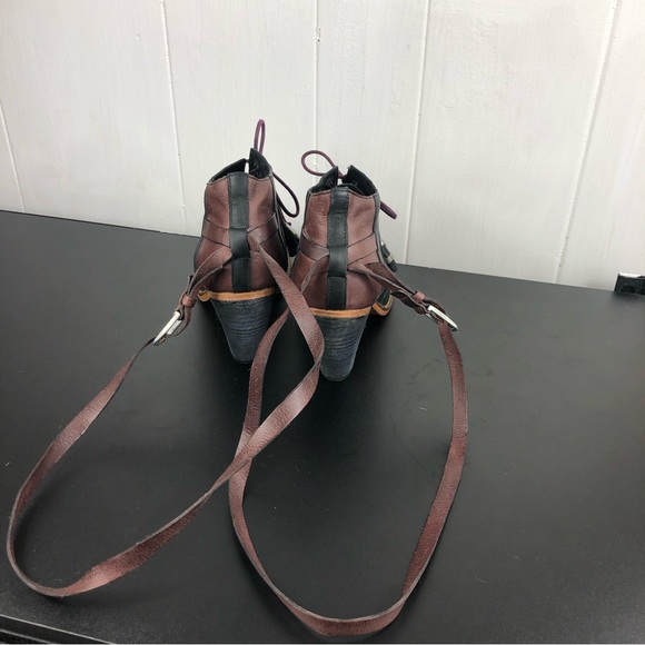 Anthropologie J Shoes Carson Black Mauve Leather Ankle Boots Sz 7.5 - Picture 13 of 14